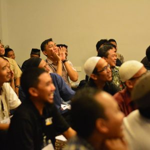 Kunci Sukses Melahirkan Generasi Sholih